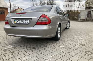 Седан Mercedes-Benz E-Class 2008 в Львове