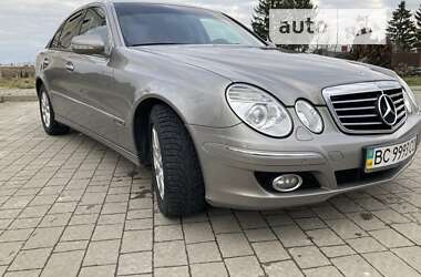 Седан Mercedes-Benz E-Class 2008 в Львове