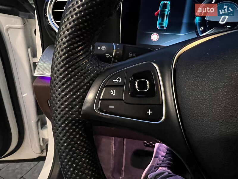 Седан Mercedes-Benz E-Class 2016 в Львове фото 18 Седан Mercedes-Benz E-Class 2016 в Львове