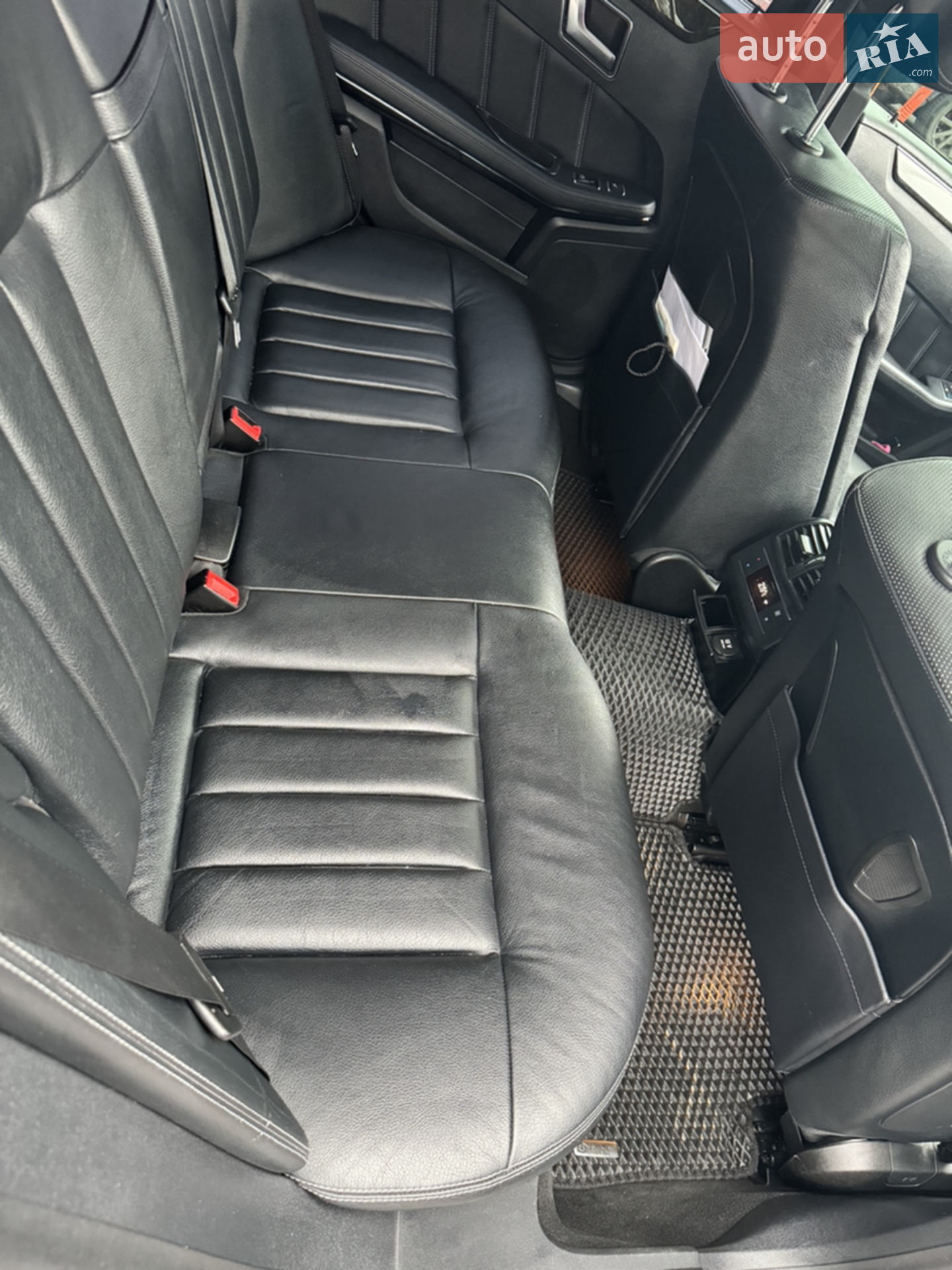 2013 Mercedes-Benz E-klasse - мініатюра 14