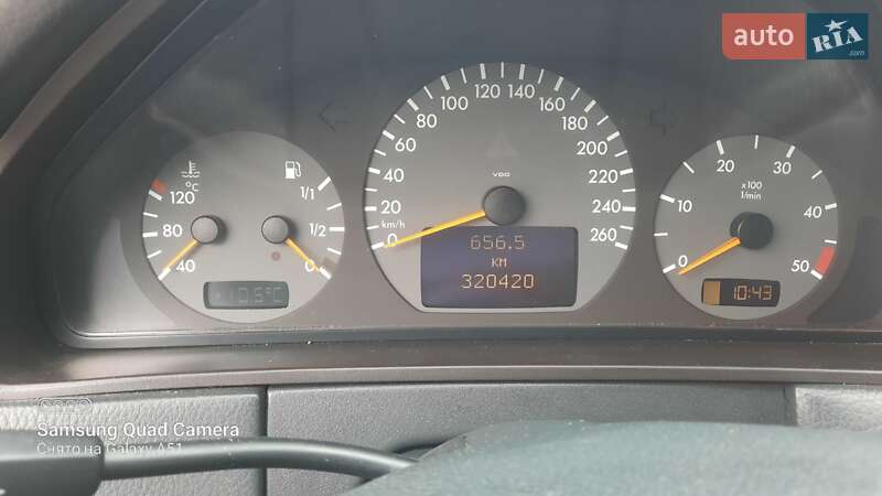 Седан Mercedes-Benz E-Class 1999 в Черновцах
