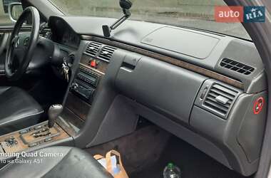 Седан Mercedes-Benz E-Class 1999 в 
