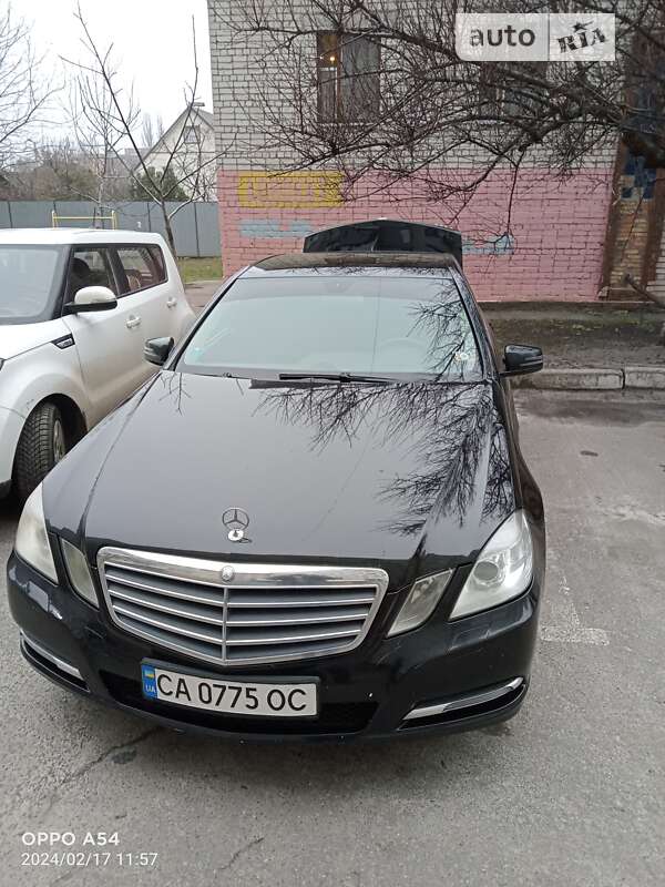 Седан Mercedes-Benz E-Class 2013 в Черкассах