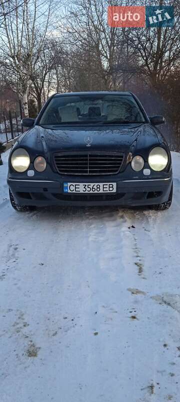Седан Mercedes-Benz E-Class 2000 в Вижниці