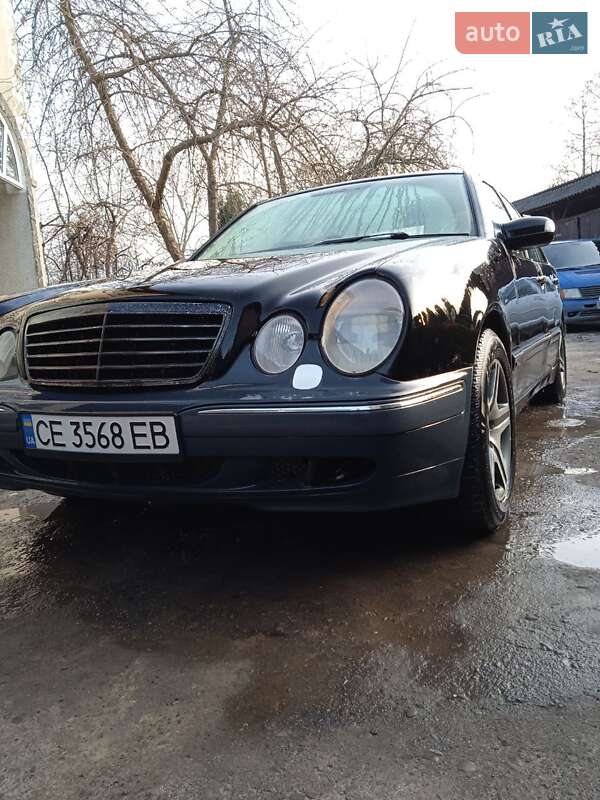 Седан Mercedes-Benz E-Class 2000 в Вижниці