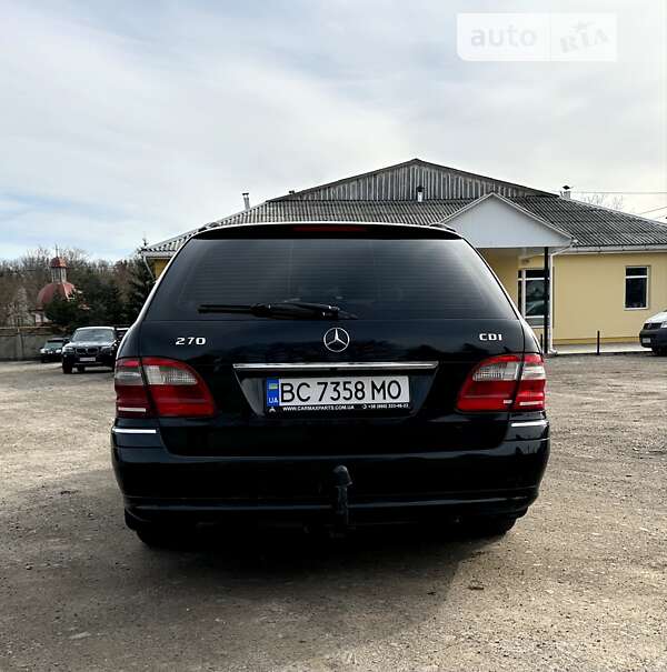 Универсал Mercedes-Benz E-Class 2004 в Черновцах
