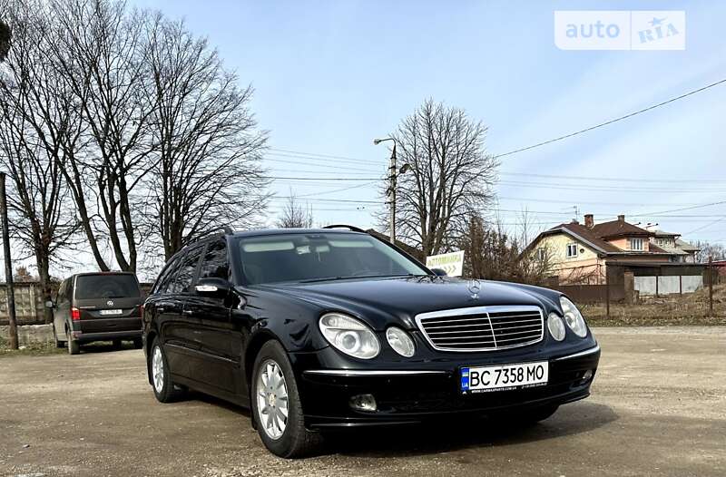 Универсал Mercedes-Benz E-Class 2004 в Черновцах