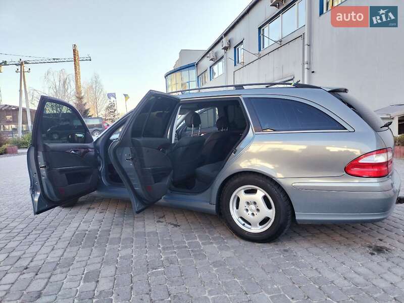 Універсал Mercedes-Benz E-Class 2004 в Бучачі