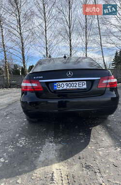 Седан Mercedes-Benz E-Class 2011 в Тернополе