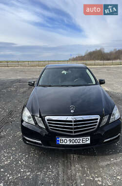 Седан Mercedes-Benz E-Class 2011 в Тернополе