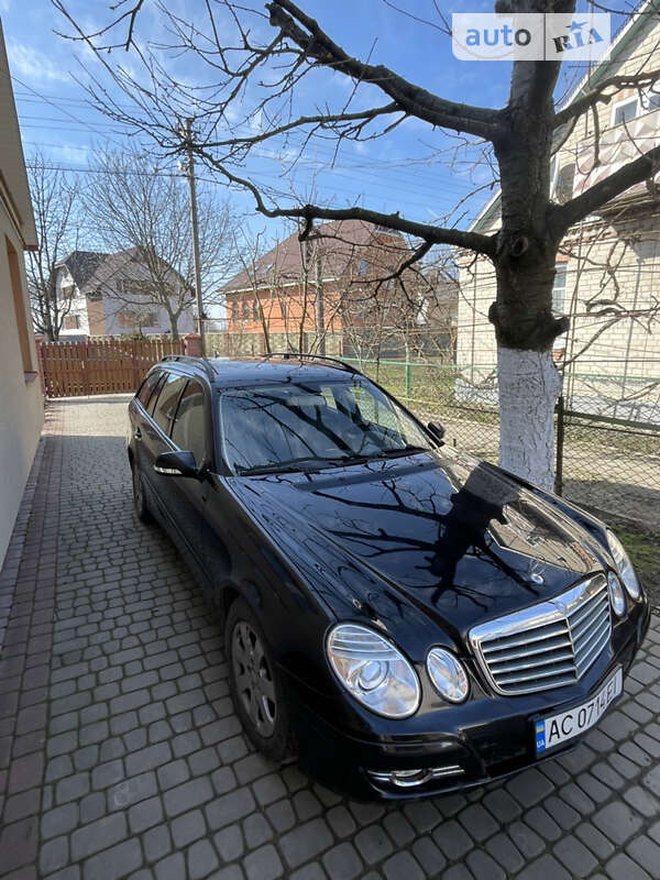 Универсал Mercedes-Benz E-Class 2008 в Луцке