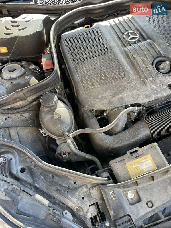 Универсал Mercedes-Benz E-Class 2015 в Ужгороде фото 65 Универсал Mercedes-Benz E-Class 2015 в Ужгороде