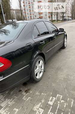 Седан Mercedes-Benz E-Class 2006 в Кременчуге