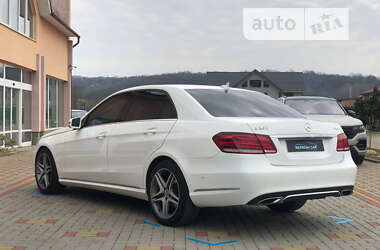 Седан Mercedes-Benz E-Class 2013 в Иршаве