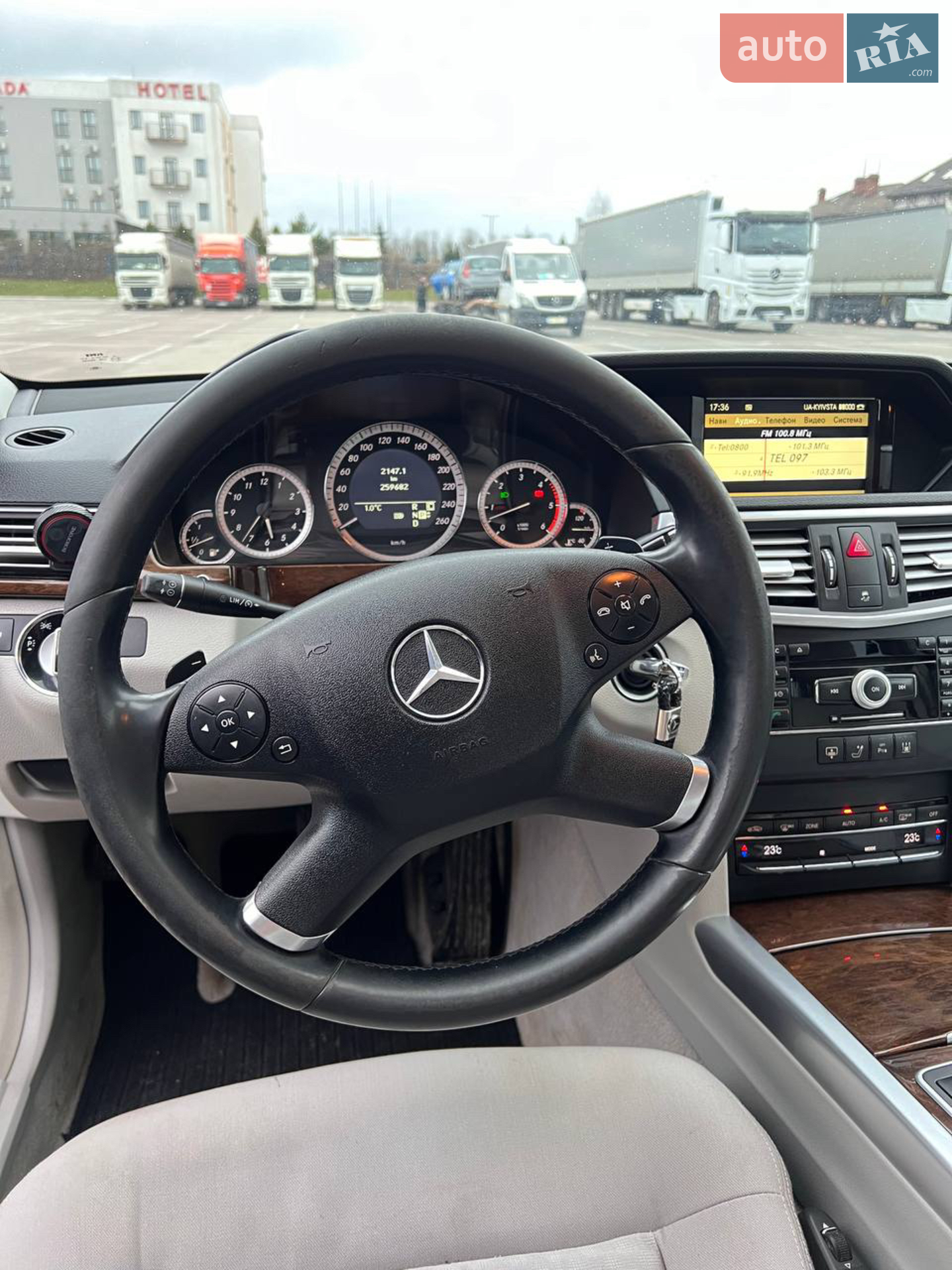 2010 Mercedes-Benz E-klasse - мініатюра 15