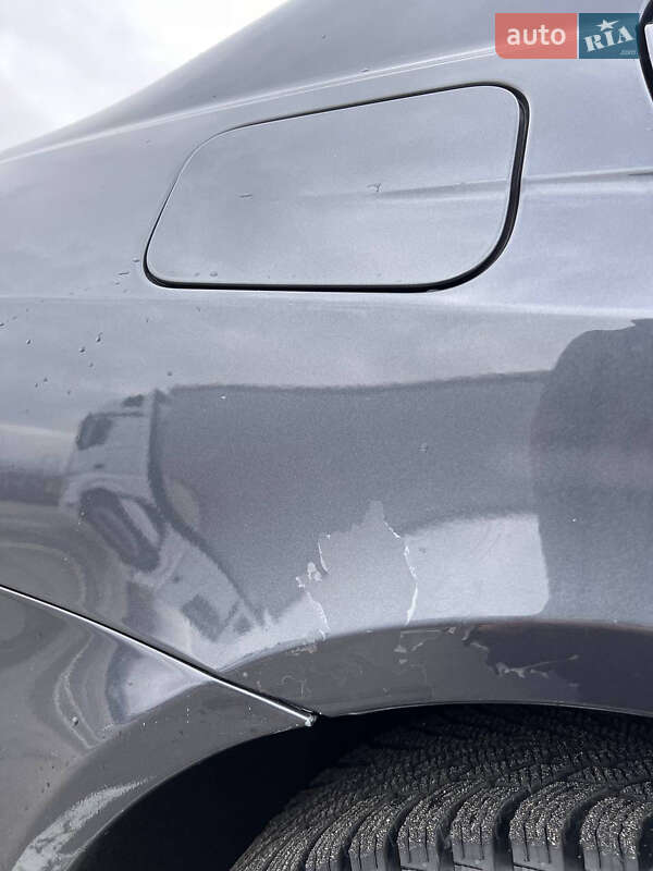 Седан Mercedes-Benz E-Class 2010 в Львові