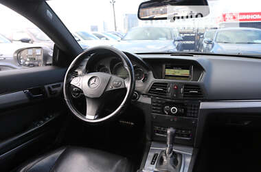 Купе Mercedes-Benz E-Class 2009 в Киеве