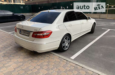 Седан Mercedes-Benz E-Class 2011 в Софиевской Борщаговке