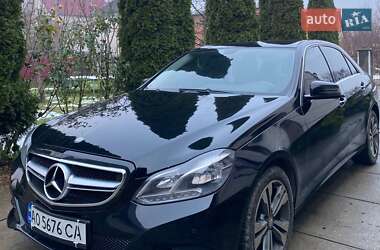 Седан Mercedes-Benz E-Class 2013 в 