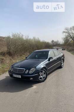 Седан Mercedes-Benz E-Class 2003 в Тернополе