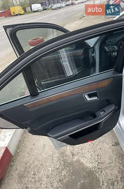 Седан Mercedes-Benz E-Class 2013 в 