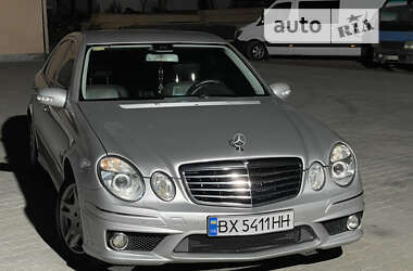 Седан Mercedes-Benz E-Class 2004 в Черновцах