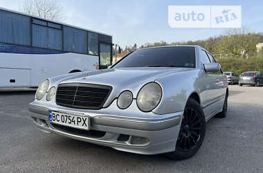 Седан Mercedes-Benz E-Class 1999 в Львове