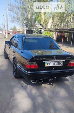 Седан Mercedes-Benz E-Class 1994 в Николаеве