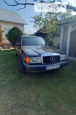 Седан Mercedes-Benz E-Class 1992 в Черновцах