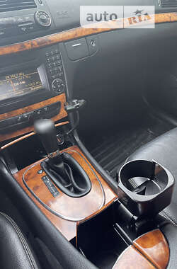Седан Mercedes-Benz E-Class 2008 в 