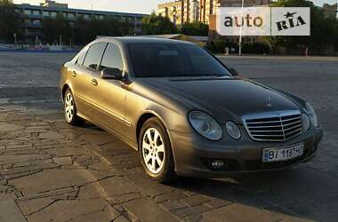 Седан Mercedes-Benz E-Class 2007 в Кременчуге