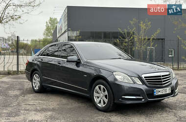 Седан Mercedes-Benz E-Class 2011 в Сумах