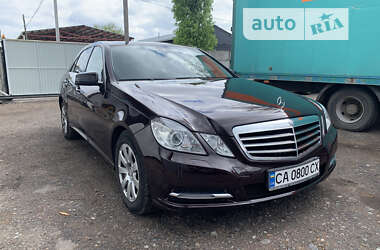 Седан Mercedes-Benz E-Class 2012 в Черкасах