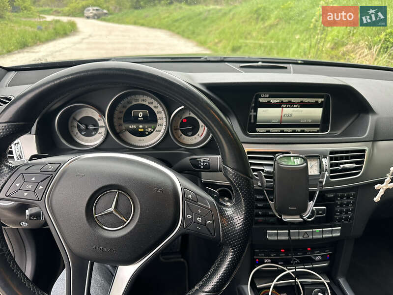 Седан Mercedes-Benz E-Class 2014 в Львове фото 14 Седан Mercedes-Benz E-Class 2014 в Львове