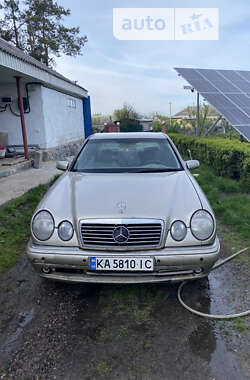 Седан Mercedes-Benz E-Class 1999 в Черкасах