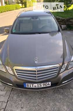 Универсал Mercedes-Benz E-Class 2010 в Киеве