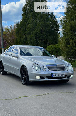 Седан Mercedes-Benz E-Class 2004 в Ивано-Франковске