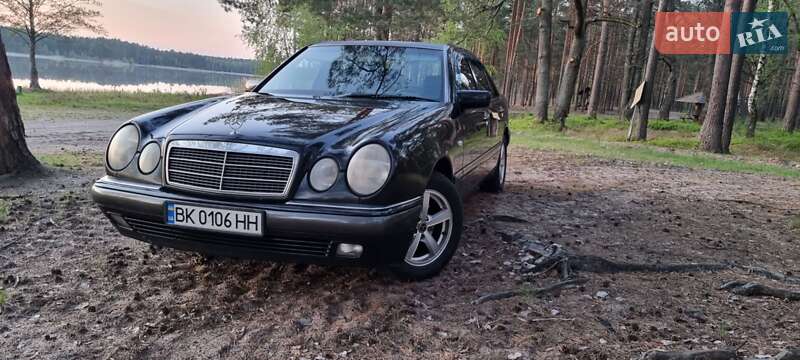 Mercedes-Benz E-Class 1997