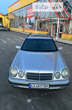 Универсал Mercedes-Benz E-Class 1997 в Житомире
