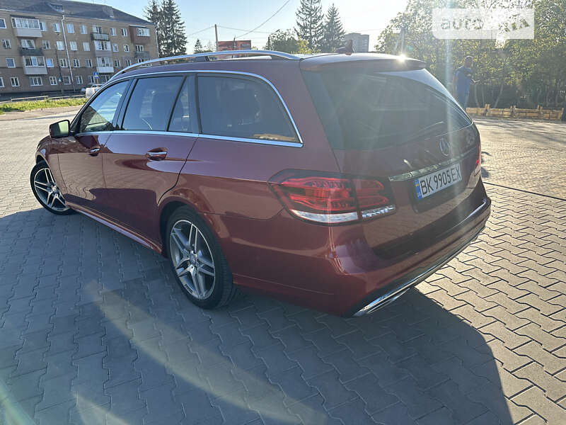 Універсал Mercedes-Benz E-Class 2014 в Києві фото 7 Універсал Mercedes-Benz E-Class 2014 в Києві