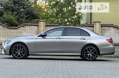 Седан Mercedes-Benz E-Class 2020 в Львове