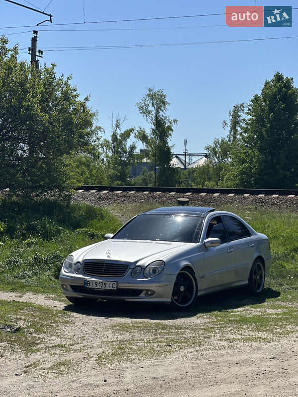 Седан Mercedes-Benz E-Class 2002 в Полтаві