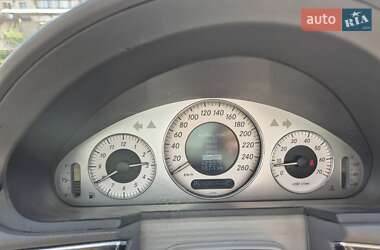 Седан Mercedes-Benz E-Class 2005 в 