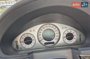Седан Mercedes-Benz E-Class 2005 в 