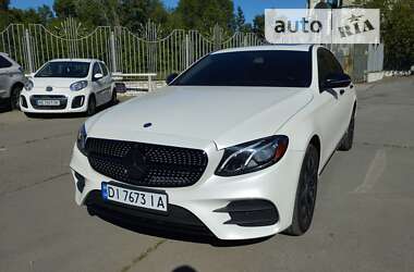 Седан Mercedes-Benz E-Class 2017 в Днепре