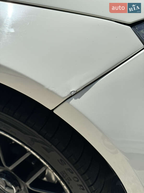 Седан Mercedes-Benz E-Class 2011 в Кривому Розі