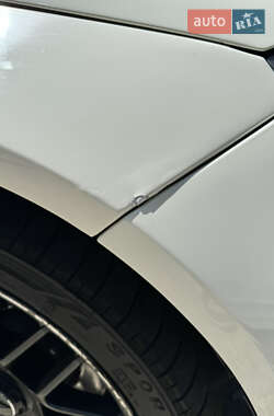Седан Mercedes-Benz E-Class 2011 в 
