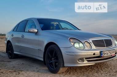 Седан Mercedes-Benz E-Class 2003 в Одессе