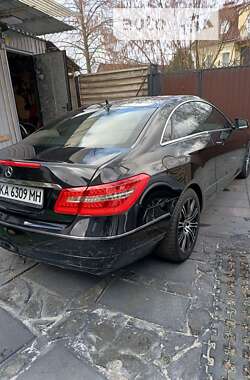 Купе Mercedes-Benz E-Class 2010 в Чубинском