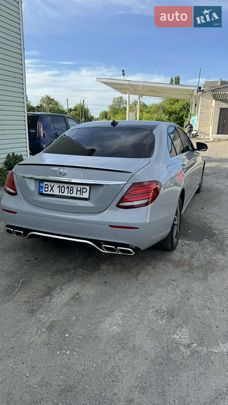 Седан Mercedes-Benz E-Class 2018 в Хмельницком